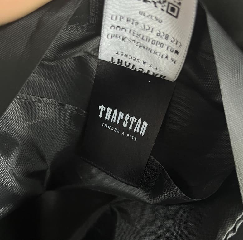 Mochila Trapstar Cobra T Rucksack - HYPER LIST