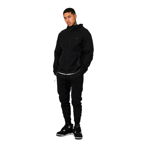 Conjunto Nike Tech Fleece black 2023 (New Season) - HYPER LIST