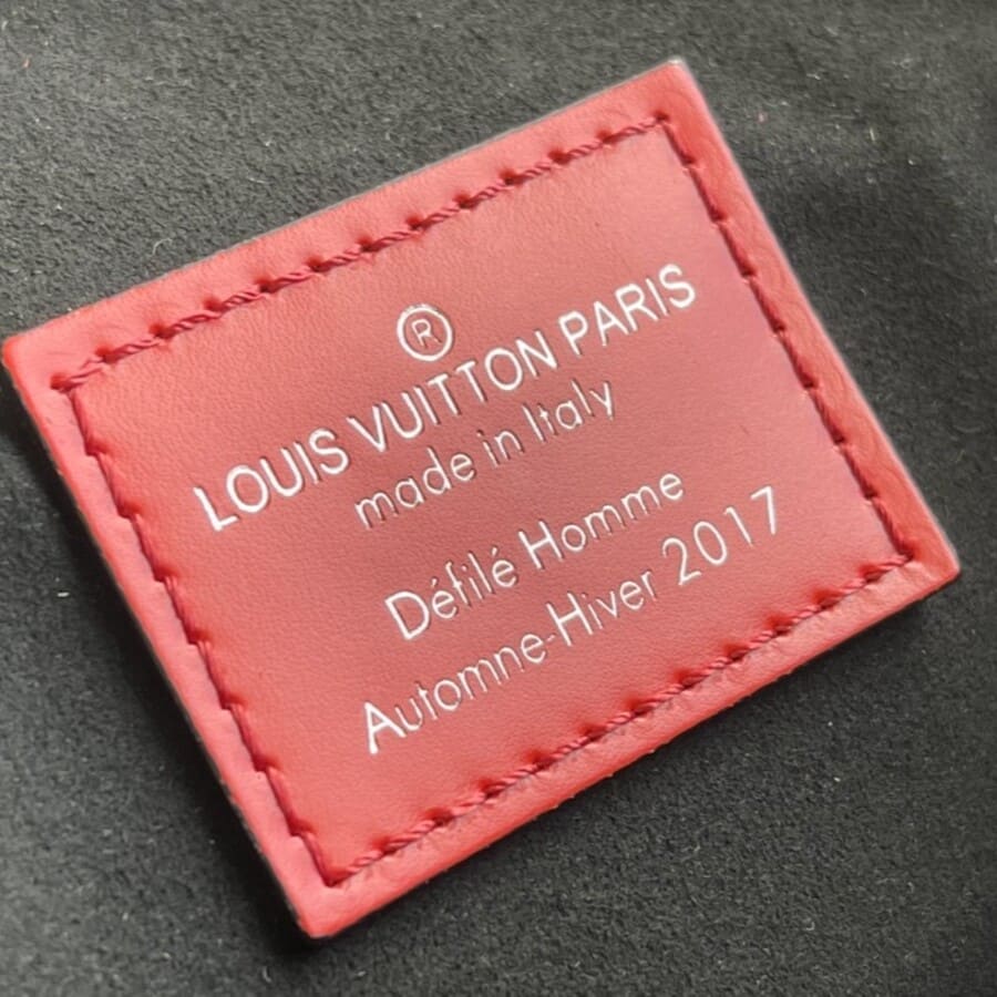 Mochila Louis Vuitton Christopher x Supreme - HYPER LIST