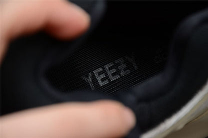 Adidas Yeezy 700 V3 Azael - HYPER LIST