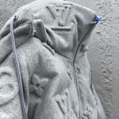 Jaqueta Monogram Louis Vuitton Boyhood - HYPER LIST