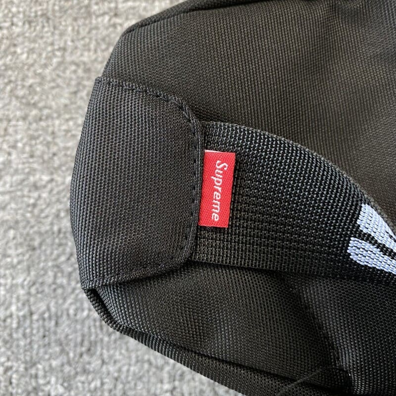 Supreme Waist Bag (SS18) - HYPER LIST