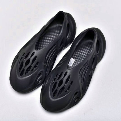 Yeezy Foam Runner Black