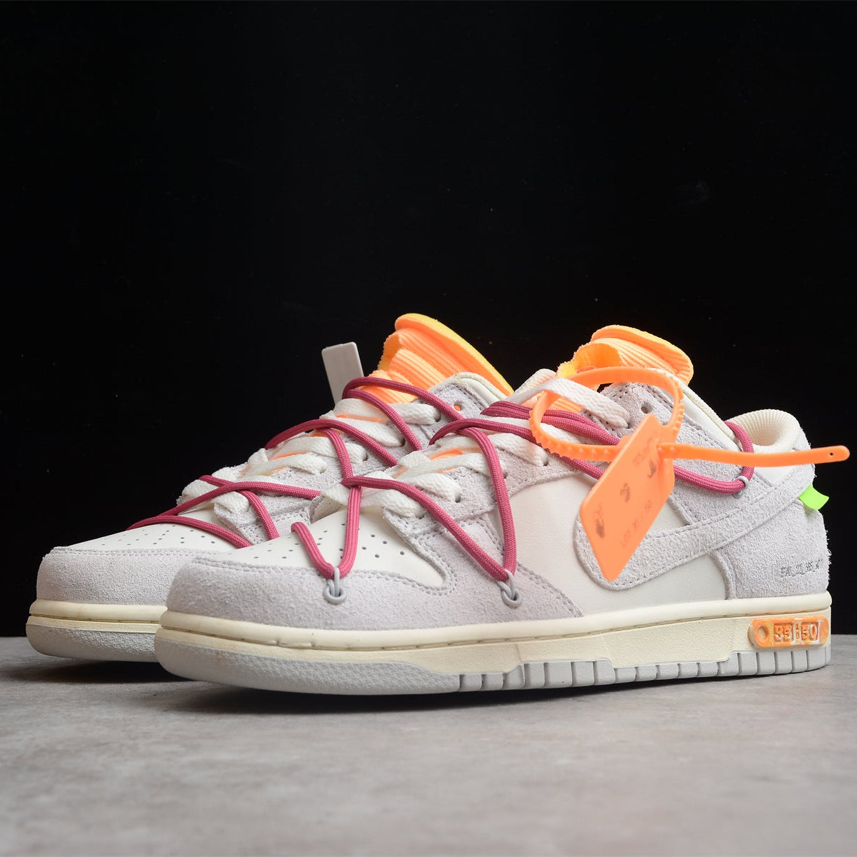 OFF-WHITE x Air Force
