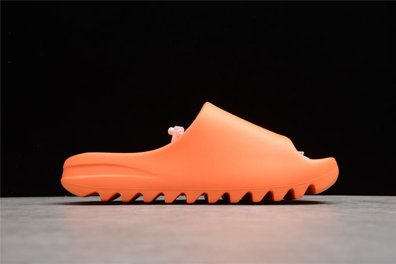 Adidas Yeezy Slide Enflame Orange - HYPER LIST