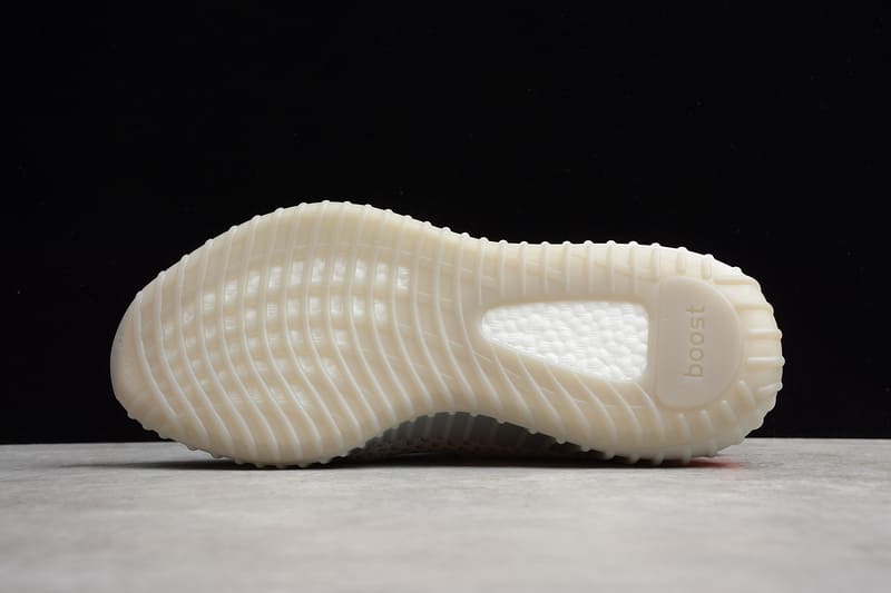 Adidas Yeezy 350 V2 Tail Light - HYPER LIST