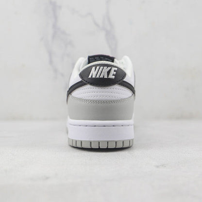 Nike Dunk Low SE Jackpot - HYPER LIST