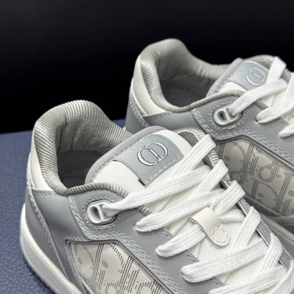 Dior B27 White