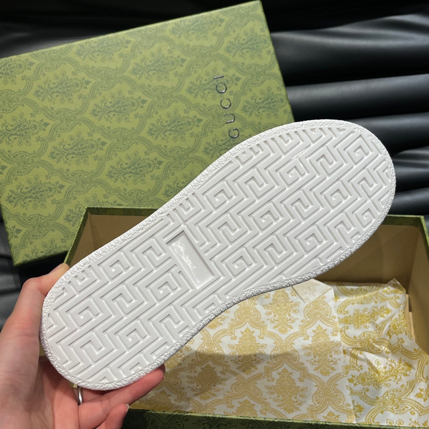 Gucci Screener 70TH White