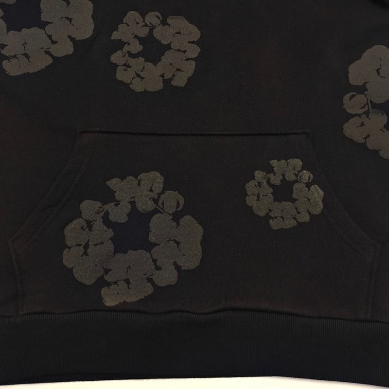 Moletom Denim Tears Cotton Wreath Black Monochrome - HYPER LIST