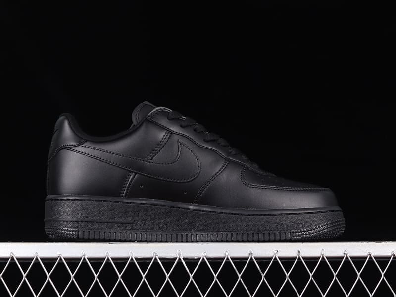 Air Force Supreme Black - HYPER LIST