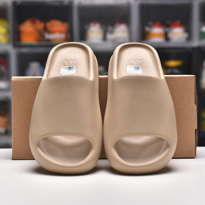 Yeezy Slide Cream
