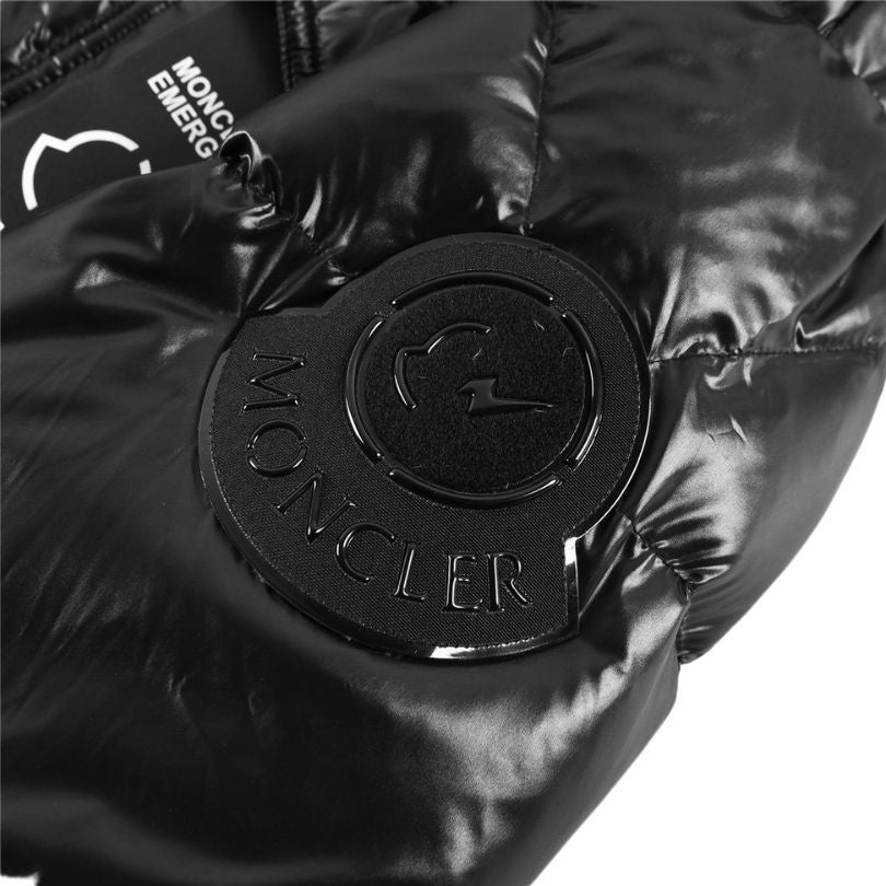 Jacket Puffer Moncler Black with Hood MCL010
