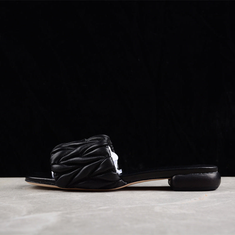 Miu Miu Noir