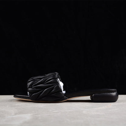 Miu Miu Noir