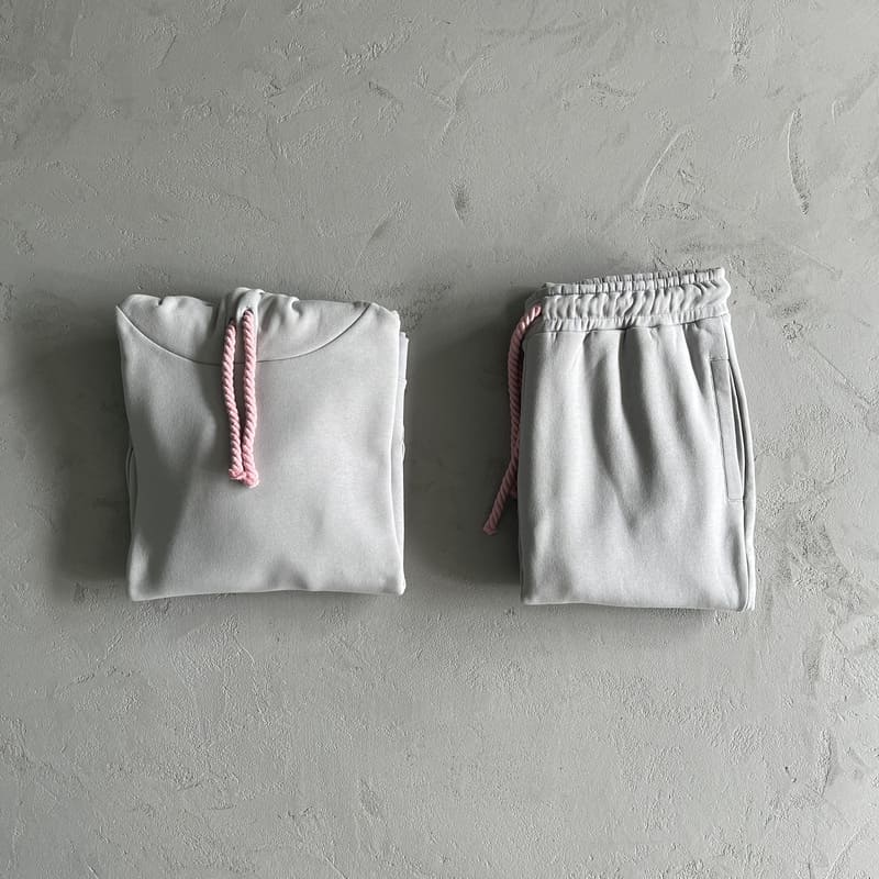 Conjunto Synaworld Logo gray - HYPER LIST