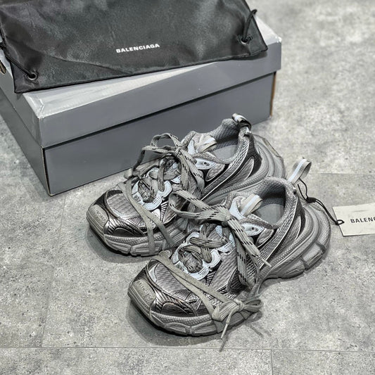 Balenciaga 3XL Gray