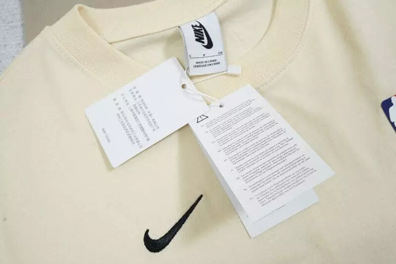 Camiseta Fear Of God x Nike Warm Up Sail - HYPER LIST