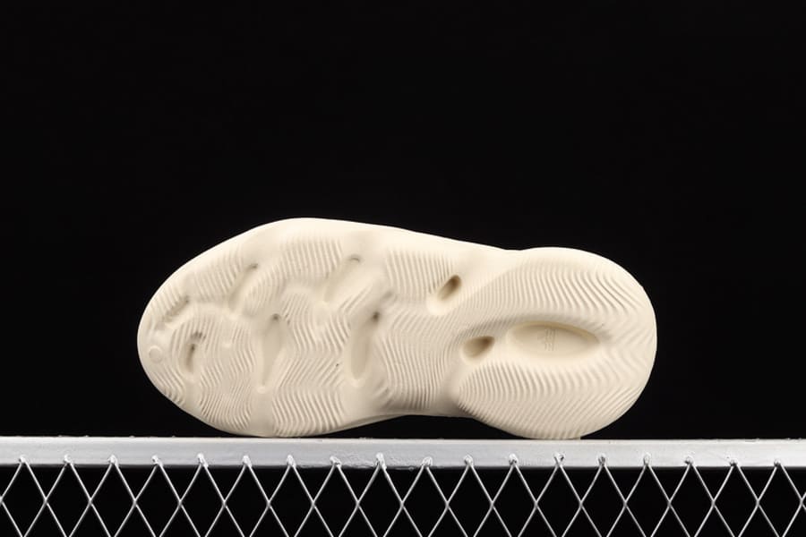 Adidas Yeezy Foam Runner Sand - HYPER LIST