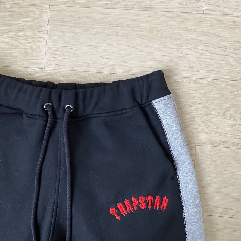 Conjunto Trapstar Irongate Arch Chenille Hooded Tracksuit - HYPER LIST