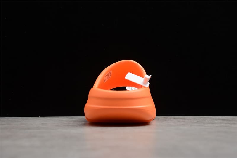 Adidas Yeezy Slide Enflame Orange - HYPER LIST