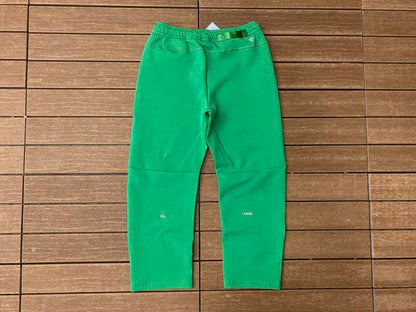 Calça Nike x NOCTA Tech Fleece Stadium Green/Sail - HYPER LIST