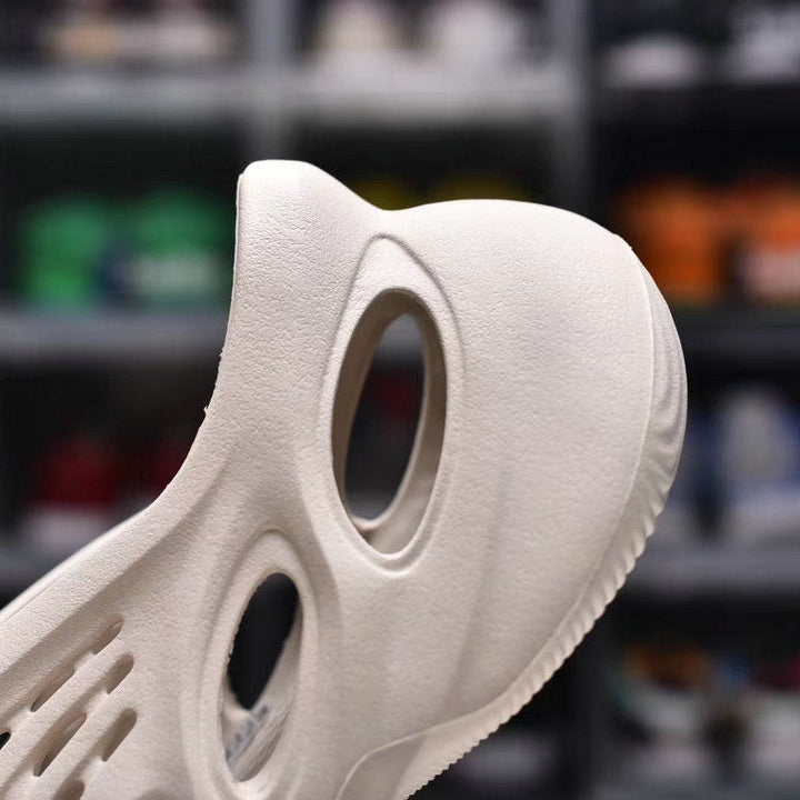 Yeezy Foam Runner White