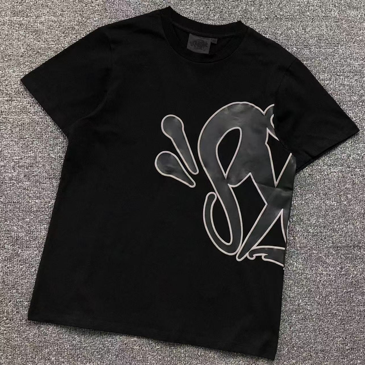 Syna World Black Short Set - HYPER LIST