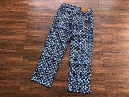 Calça Louis Vuitton Monogram Denim - HYPER LIST