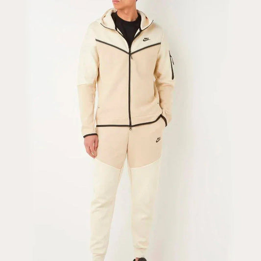 Conjunto Nike Tech Fleece Creme - HYPER LIST