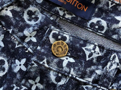 Calça Louis Vuitton Monogram Denim - HYPER LIST
