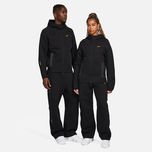 Pronta Entrega - Conjunto Calça Nike x NOCTA Tech Fleece Black - HYPER LIST