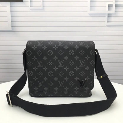 Louis Vuitton Bag Messenger District Monogram Eclipse - HYPER LIST