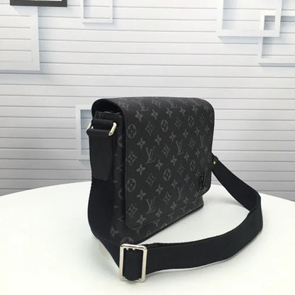 Louis Vuitton Bag Messenger District Monogram Eclipse - HYPER LIST
