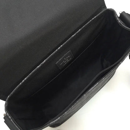 Louis Vuitton Bag Messenger District Monogram Eclipse - HYPER LIST