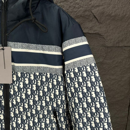 Jacket Christian Dior Monogram Hooded Puffer DO066