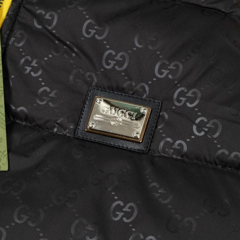 Jacket Puffer Gucci XL Monogram Hooded GC111