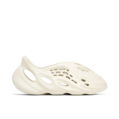 Adidas Yeezy Foam Runner Sand - HYPER LIST