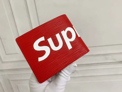 Carteira Supreme x Louis Vuitton - HYPER LIST