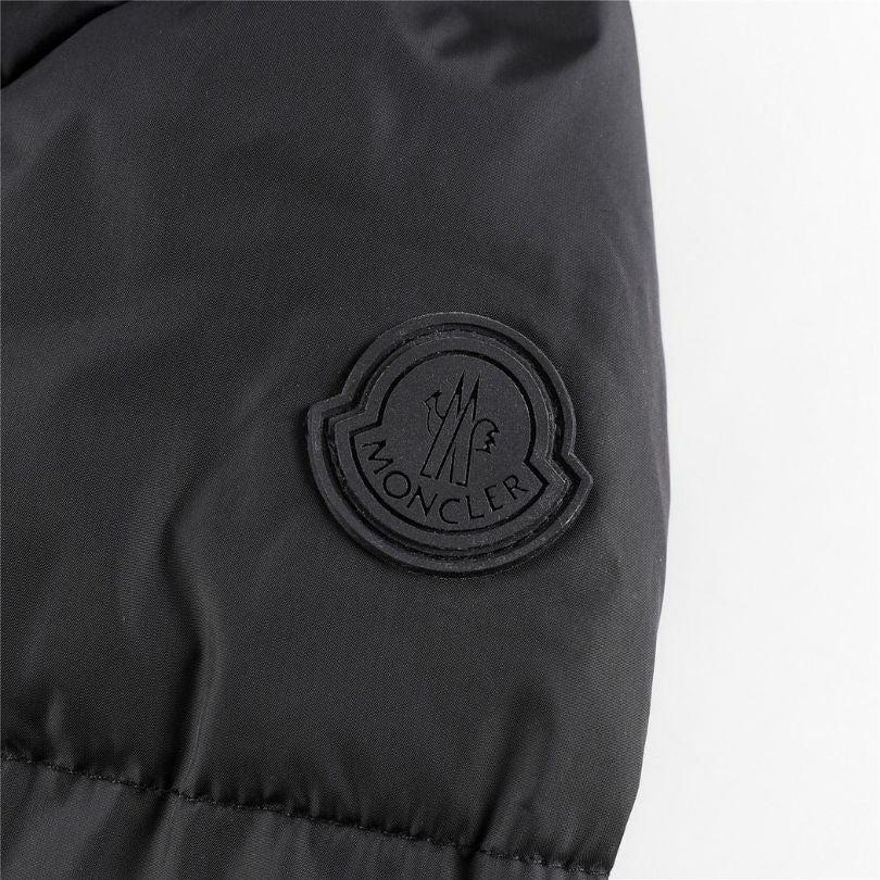Jacket Puffer Moncler Hooded Black MCL017